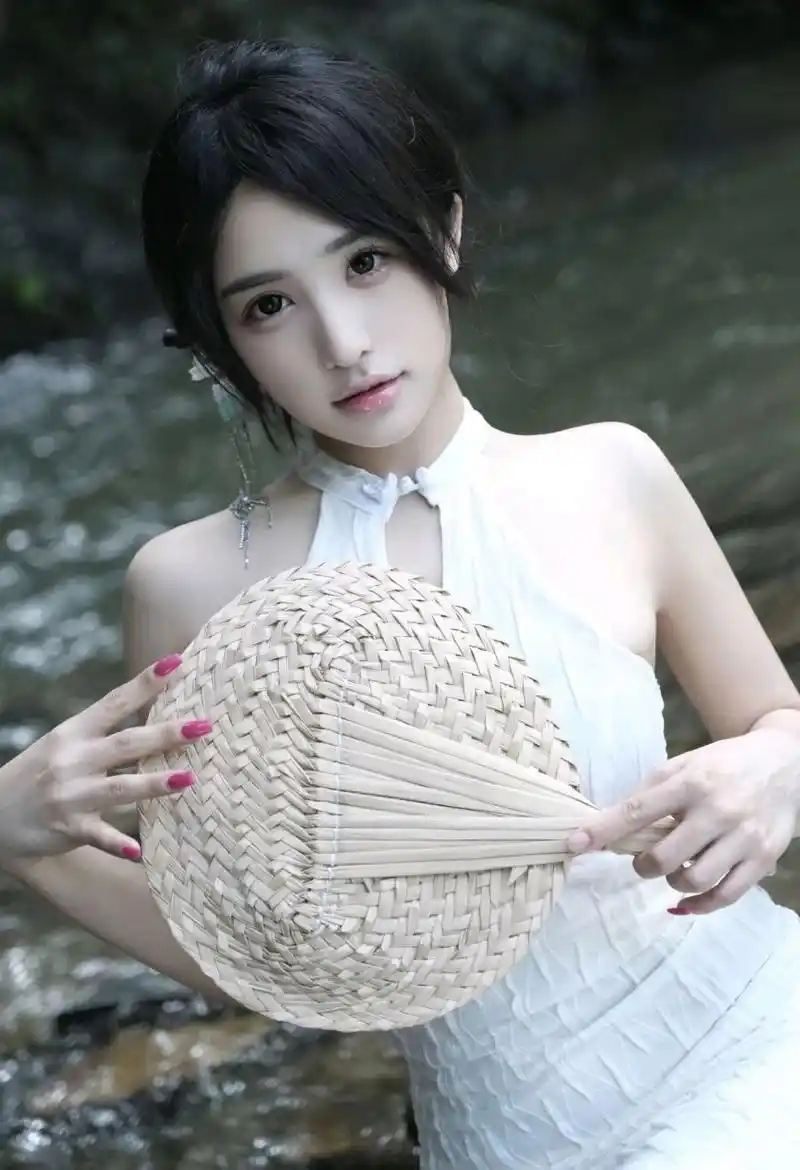 父母爱情第22集子女成长剧照